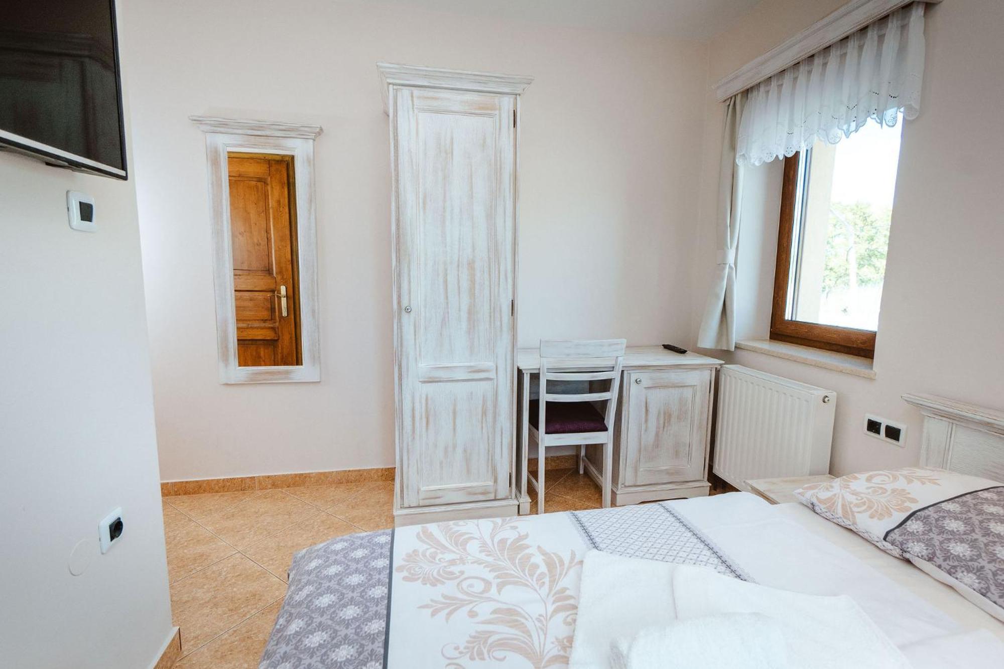 Zelena Oaza - B&B Miklavz pri Ormozu Exterior photo