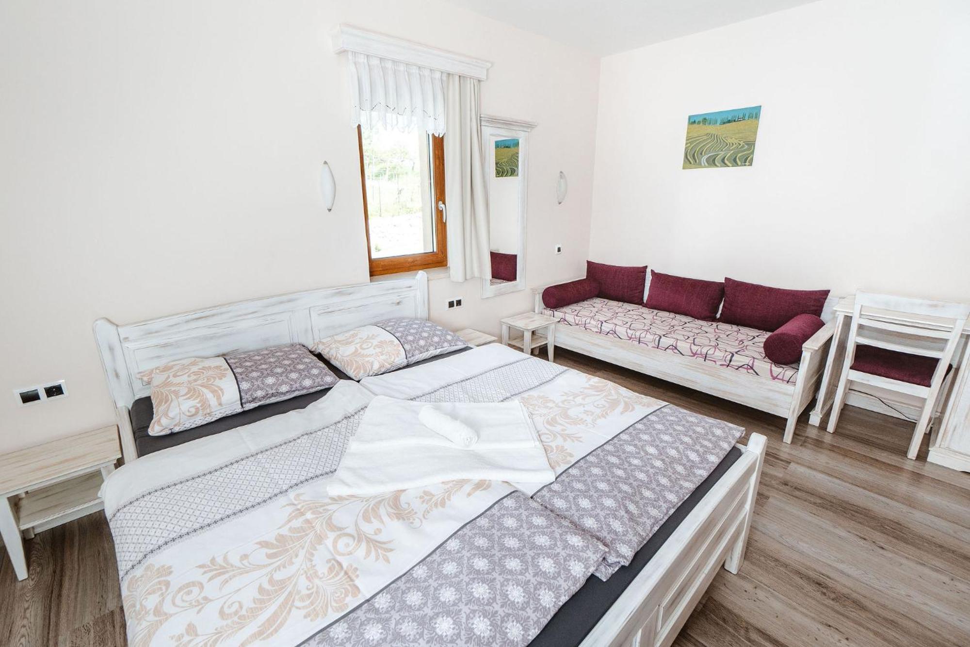 Zelena Oaza - B&B Miklavz pri Ormozu Exterior photo