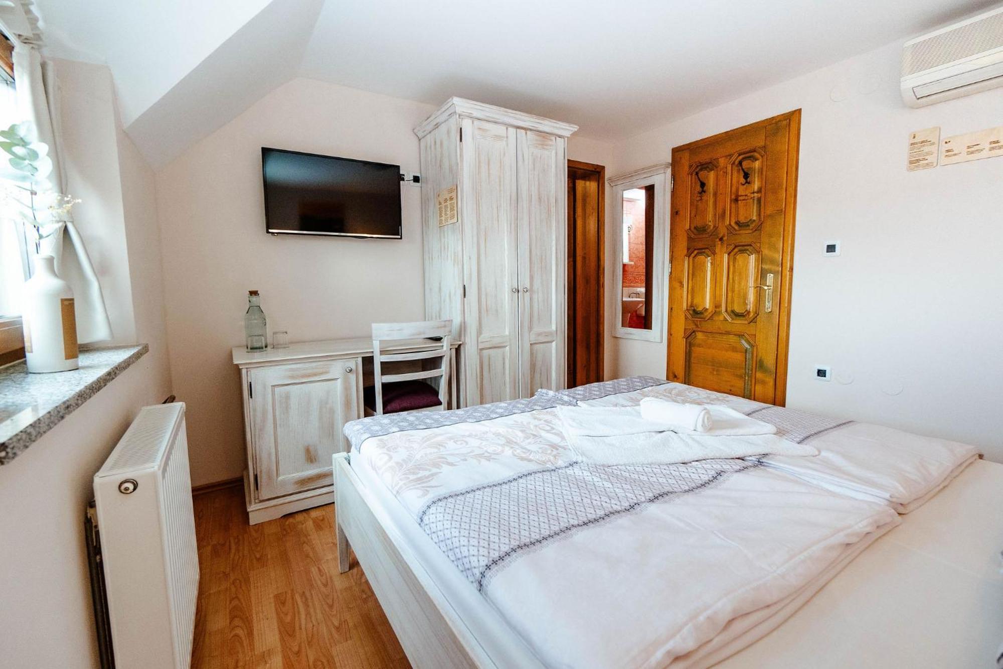 Zelena Oaza - B&B Miklavz pri Ormozu Exterior photo