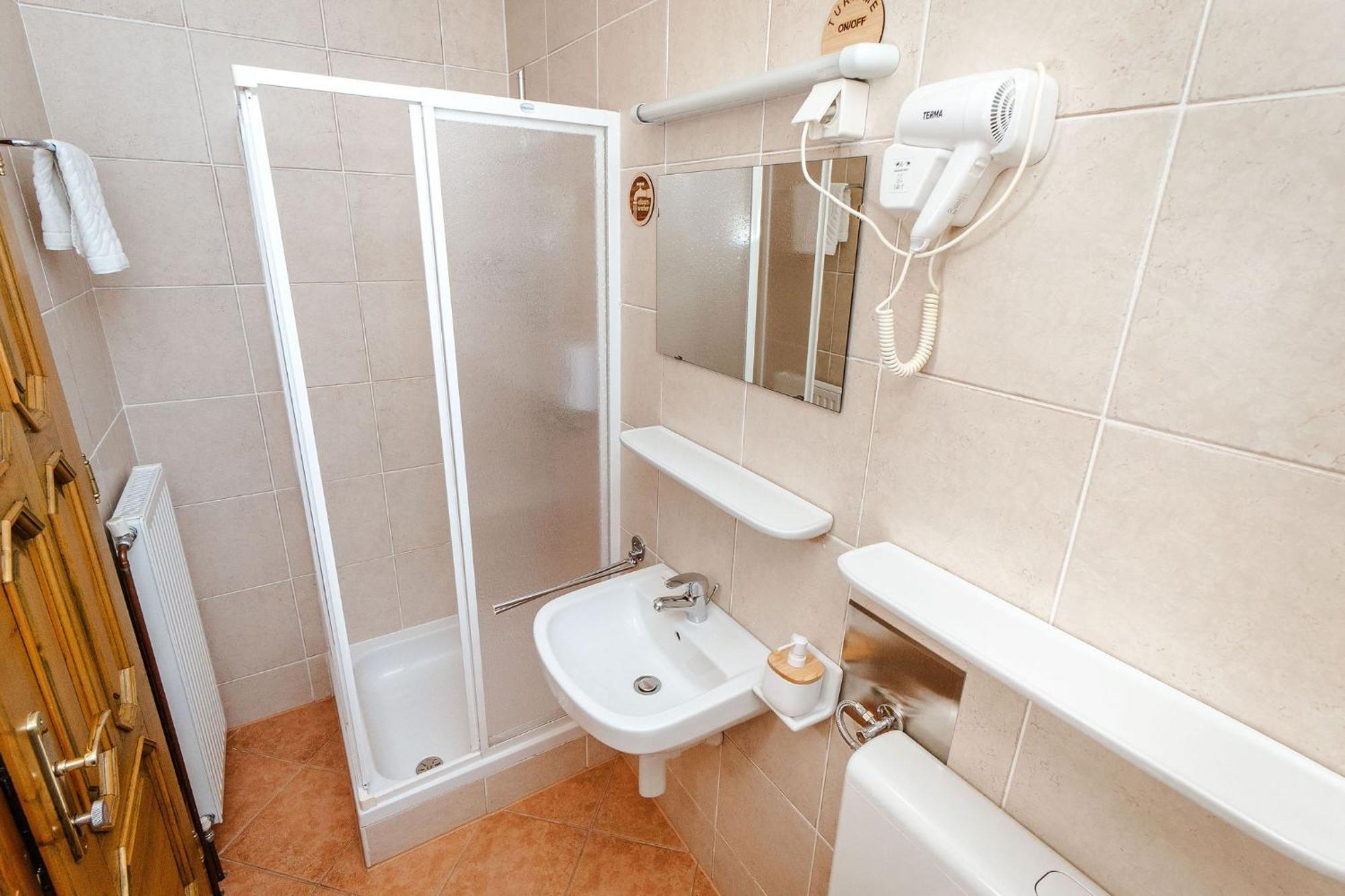 Zelena Oaza - B&B Miklavz pri Ormozu Exterior photo